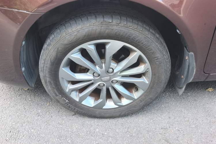 Used Geely Auto Vision 2016 1.5L Manual Happiness Edition Exterior 9