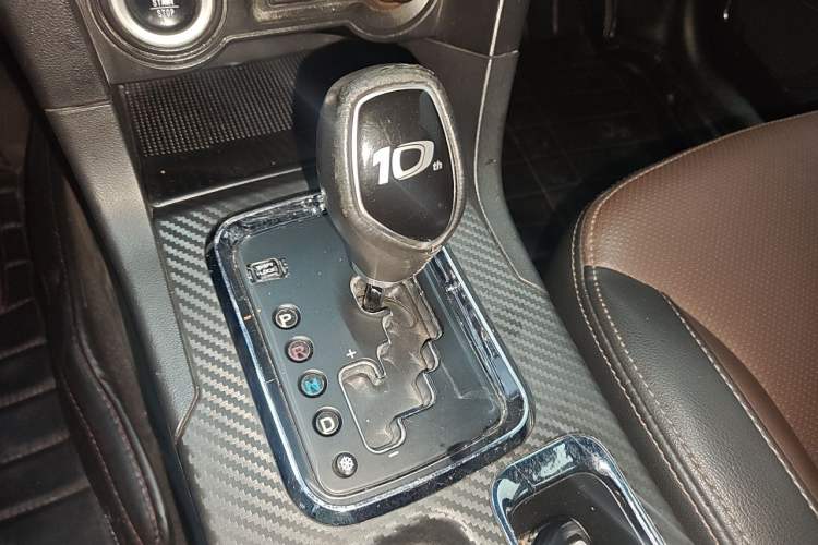 Used Geely Auto Vision 2016 1.5L Automatic Happiness Edition Gear Lever