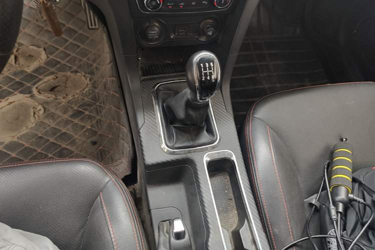 Used Geely Auto Vision 2016 1.5L Manual Happiness Edition Gear Lever