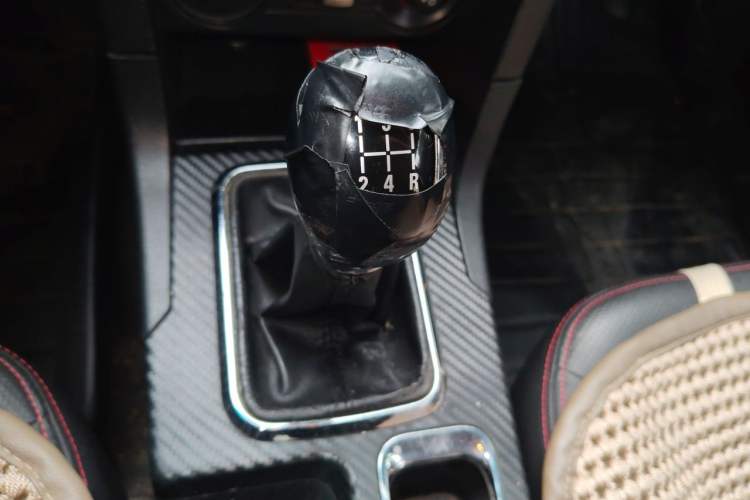 Used Geely Auto Vision 2016 1.5L Manual Happiness Edition Gear Lever