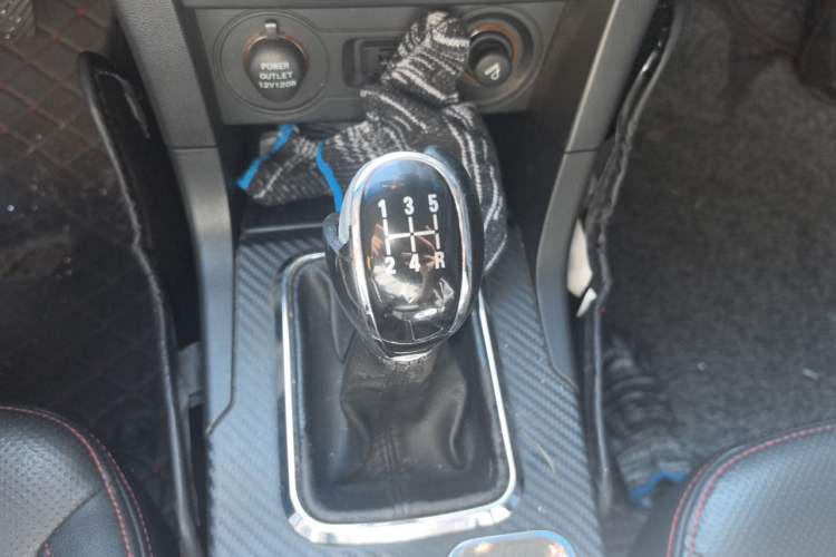 Used Geely Auto Vision 2016 1.5L Manual Happiness Edition Gear Lever