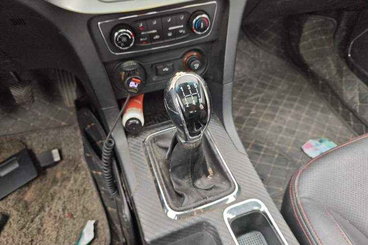 Used Geely Auto Vision 2016 1.5L Manual Happiness Edition Gear Lever