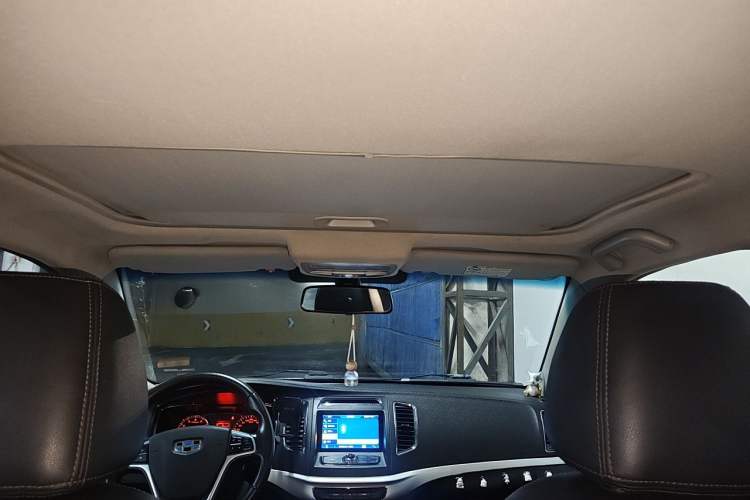 Used Geely Auto Vision 2016 1.5L Automatic Happiness Edition Headliner