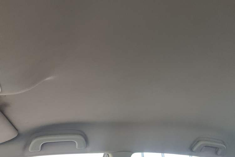 Used Geely Auto Vision 2016 1.5L Manual Happiness Edition Headliner