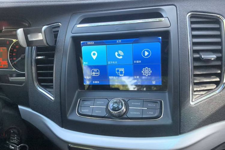 Used Geely Auto Vision 2016 1.5L Manual Happiness Edition Interior 11