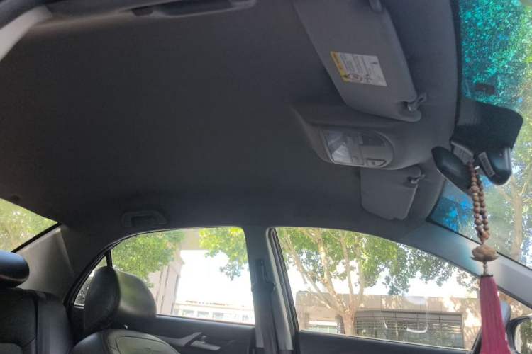 Used Geely Auto Vision 2016 1.5L Manual Happiness Edition Interior 9