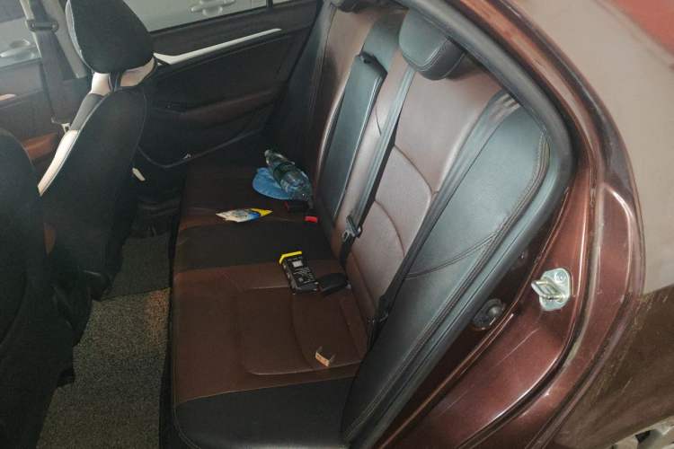 Used Geely Auto Vision 2016 1.5L Automatic Happiness Edition Left Rear Seat