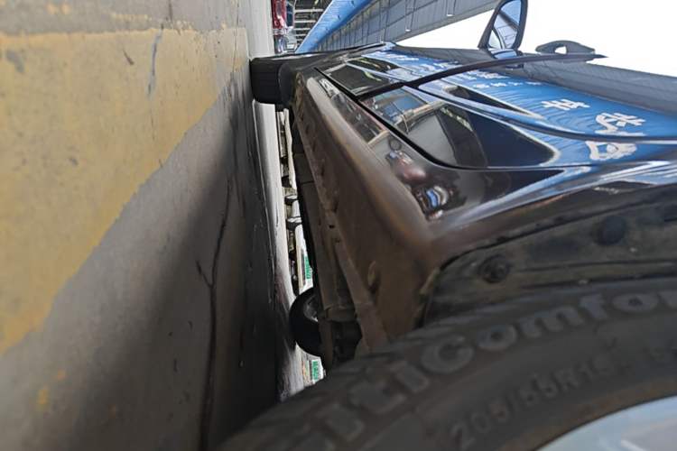 Used Geely Auto Vision 2016 1.5L Manual Happiness Edition Left Side Sill