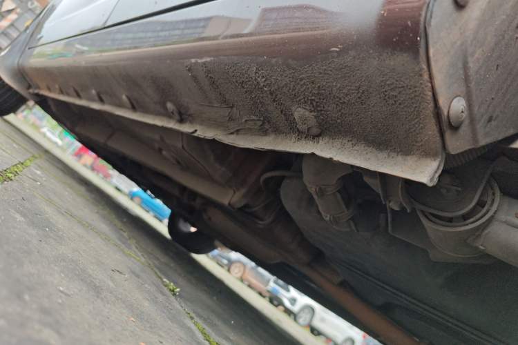 Used Geely Auto Vision 2016 1.5L Manual Happiness Edition Left Side Sill
