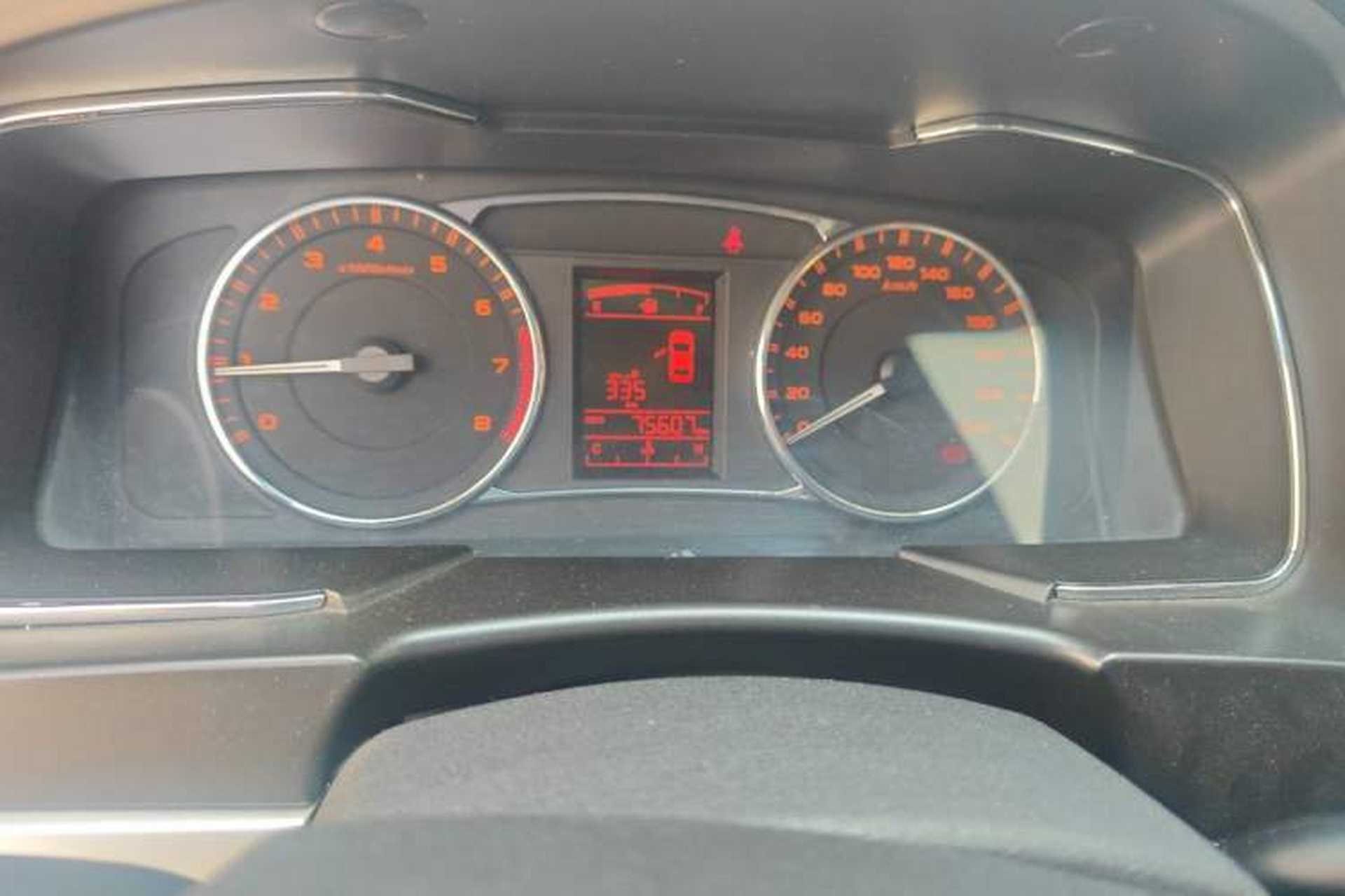 Used Geely Auto Vision 2016 1.5L Manual Happiness Edition Odometer Close Up