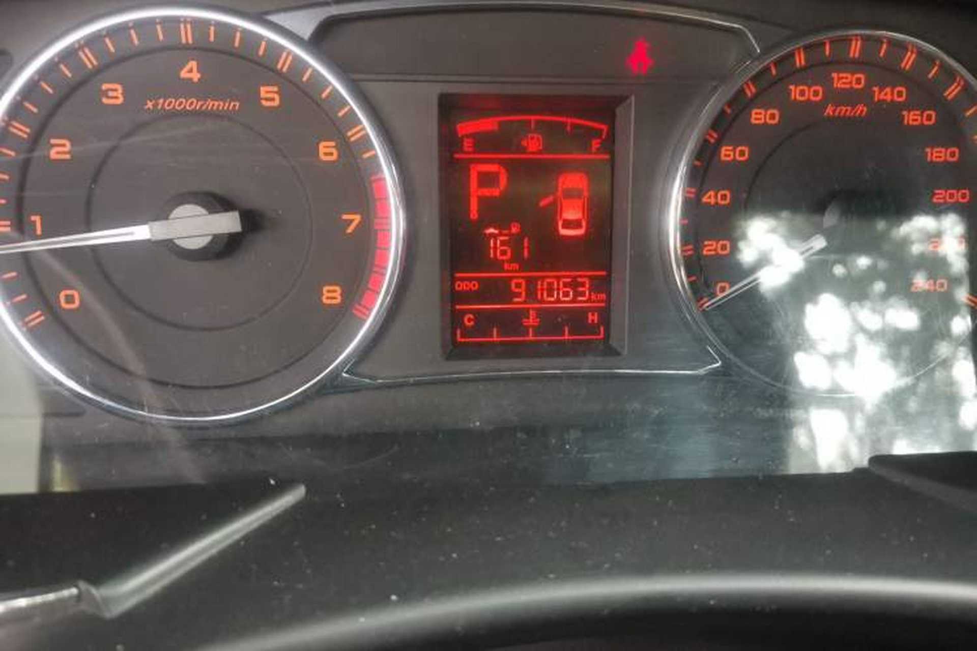 Used Geely Auto Vision 2016 1.5L Automatic Happiness Edition Odometer Close Up