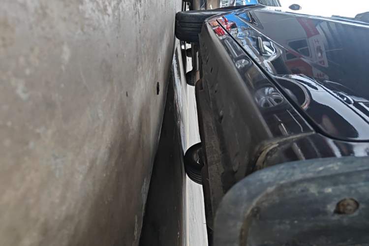 Used Geely Auto Vision 2016 1.5L Manual Happiness Edition Right Side Sill