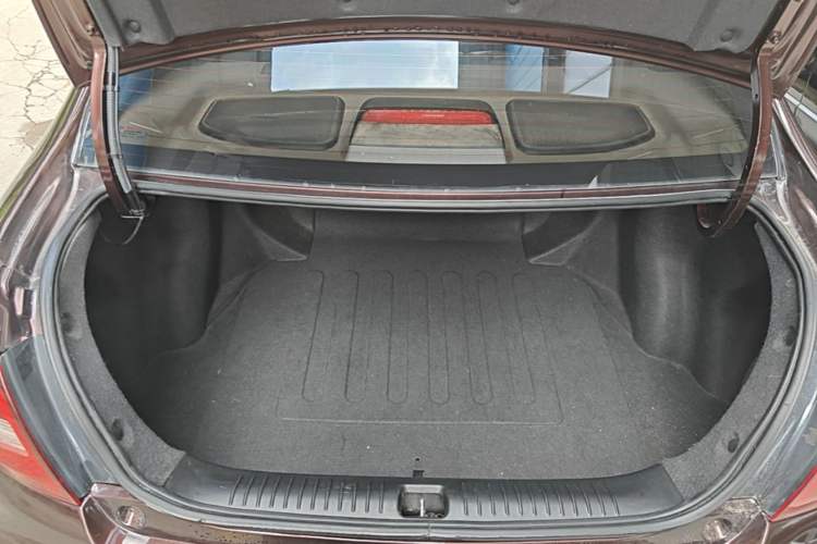 Used Geely Auto Vision 2016 1.5L Manual Happiness Edition Trunk