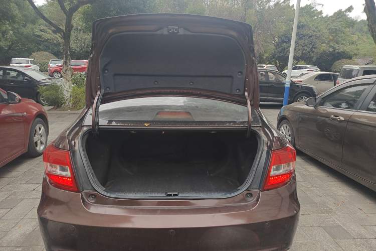Used Geely Auto Vision 2016 1.5L Manual Happiness Edition Trunk