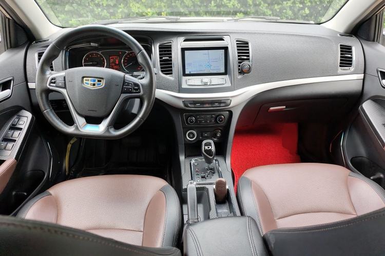 Used Geely Auto Vision 2016 1.5L Automatic Happiness Edition Center Console
