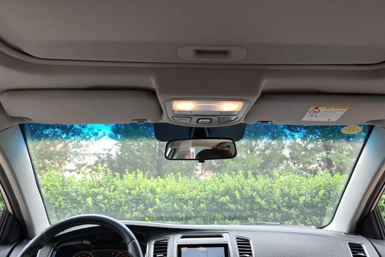 Used Geely Auto Vision 2016 1.5L Automatic Happiness Edition Headliner