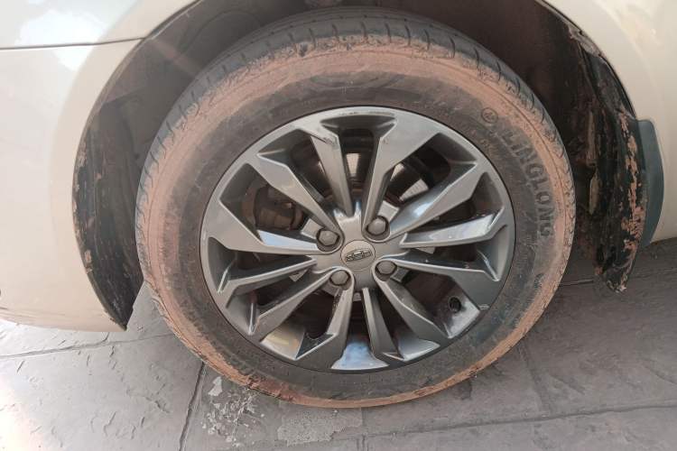 Used Geely Auto Vision 2016 1.5L Manual Happiness Edition Left Front Wheel Hub