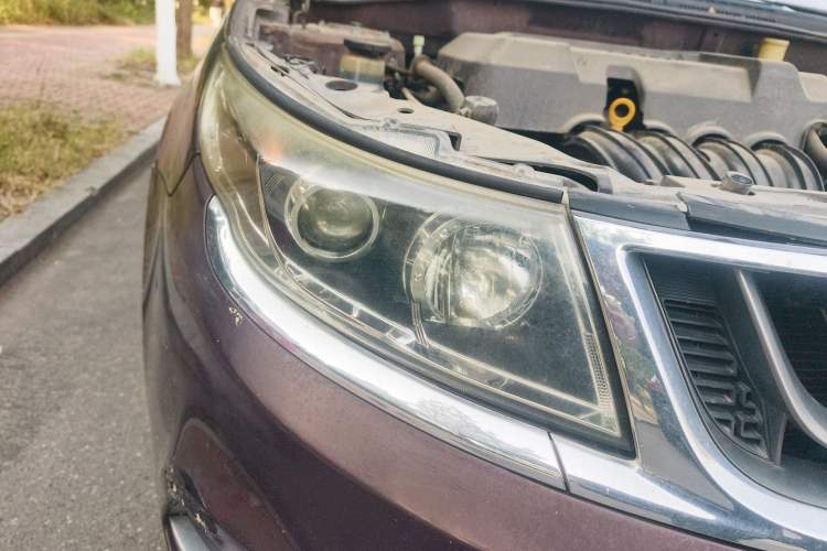 Used Geely Auto Vision 2016 1.5L Automatic Happiness Edition Right Front Headlight
