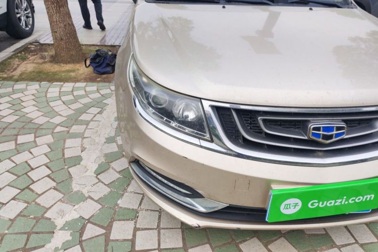 Used Geely Auto Vision 2016 1.5L Manual Happiness Edition Right Front Headlight