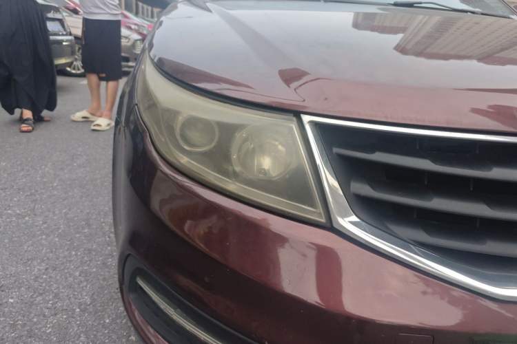 Used Geely Auto Vision 2016 1.5L Manual Happiness Edition Right Front Headlight