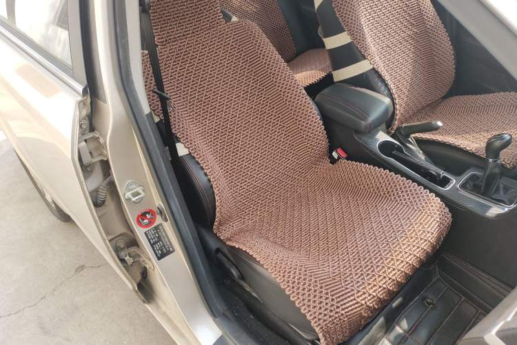 Used Geely Auto Vision 2016 1.5L Manual Happiness Edition Right Front Seat