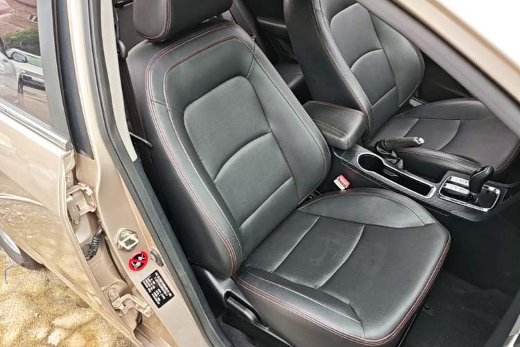Used Geely Auto Vision 2016 1.5L Automatic Happiness Edition Right Front Seat