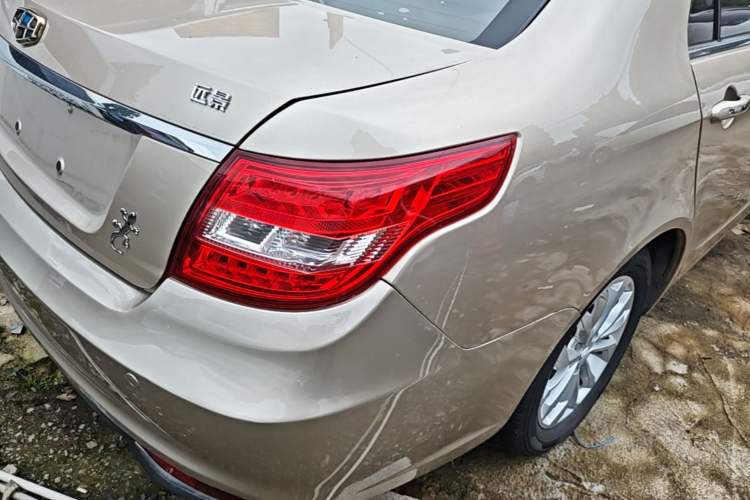 Used Geely Auto Vision 2016 1.5L Automatic Happiness Edition Right Rear Taillight