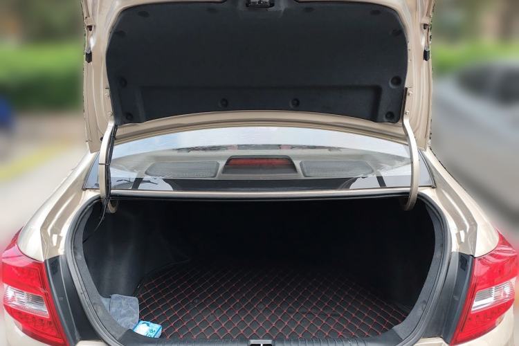 Used Geely Auto Vision 2016 1.5L Automatic Happiness Edition Trunk