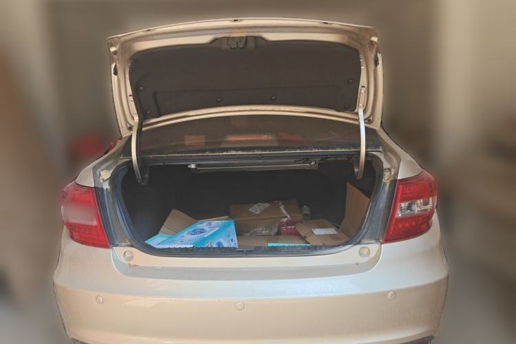 Used Geely Auto Vision 2016 1.5L Automatic Happiness Edition Trunk