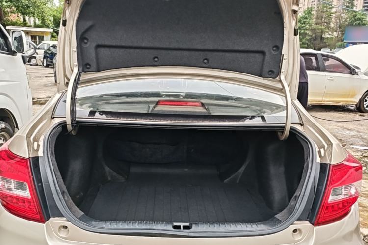 Used Geely Auto Vision 2016 1.5L Automatic Happiness Edition Trunk