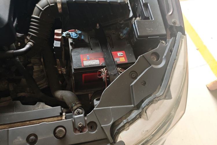 Used Geely Auto Vision 2016 1.5L Automatic Happiness Edition Engine Bay Left