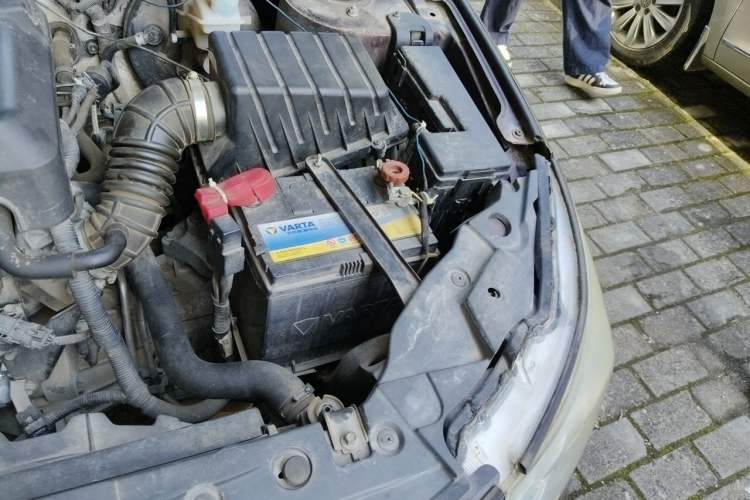 Used Geely Auto Vision 2016 1.5L Automatic Happiness Edition Engine Bay Left