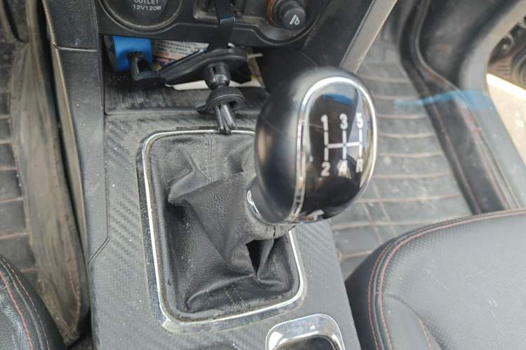 Used Geely Auto Vision 2016 1.5L Manual Happiness Edition Gear Lever
