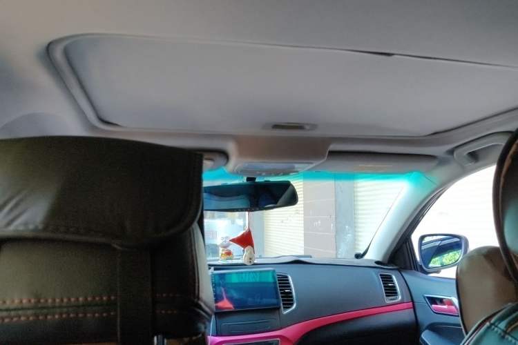 Used Geely Auto Vision 2016 1.5L Automatic Happiness Edition Headliner