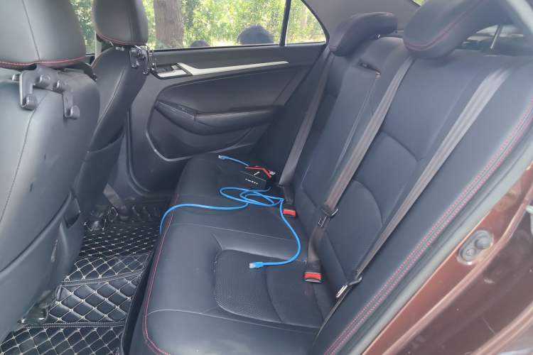 Used Geely Auto Vision 2016 1.5L Automatic Happiness Edition Left Rear Seat