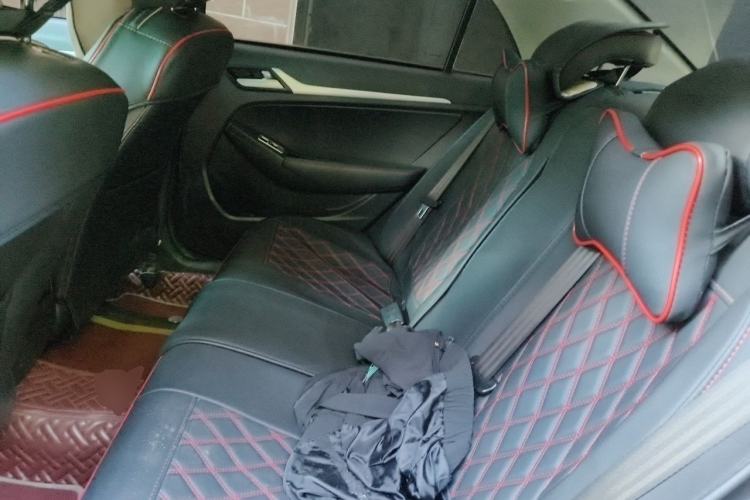 Used Geely Auto Vision 2016 1.5L Automatic Happiness Edition Left Rear Seat