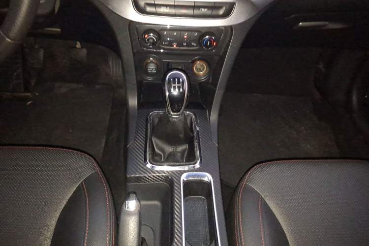 Used Geely Auto Vision 2016 1.5L Manual Happiness Edition Gear Lever
