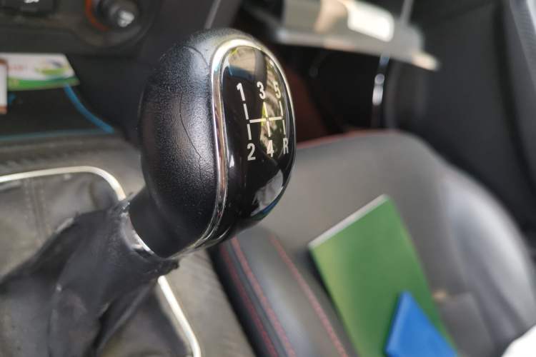Used Geely Auto Vision 2016 1.5L Manual Happiness Edition Gear Lever