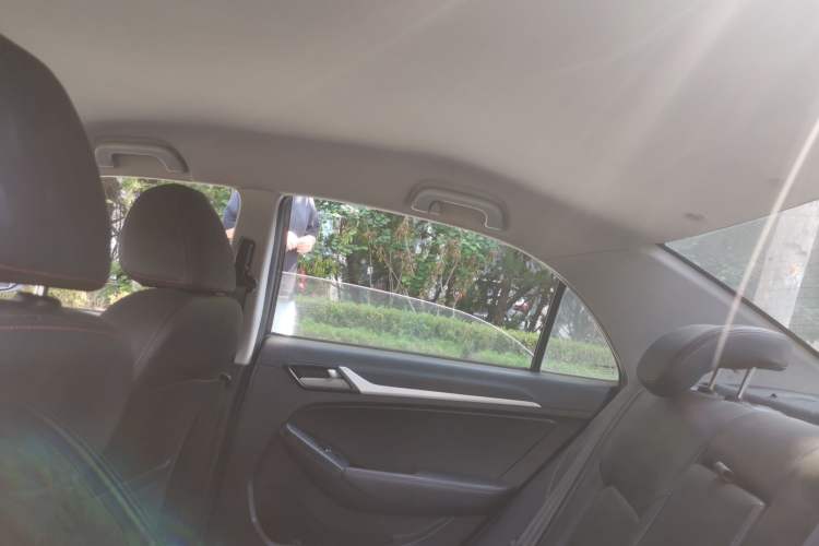 Used Geely Auto Vision 2016 1.5L Manual Happiness Edition Headliner