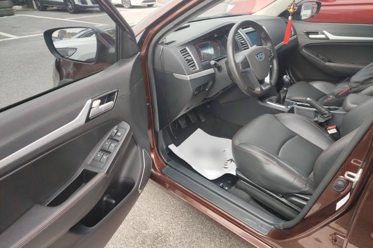 Used Geely Auto Vision 2016 1.5L Manual Happiness Edition Interior 3
