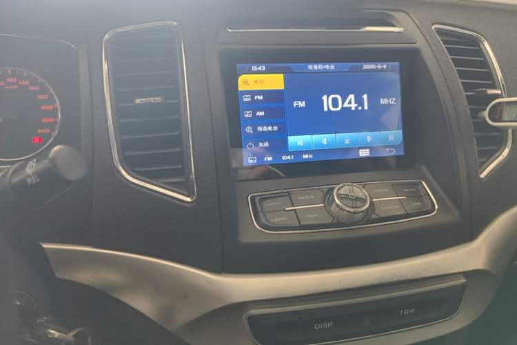 Used Geely Auto Vision 2016 1.5L Manual Happiness Edition Audio And AC Panel
