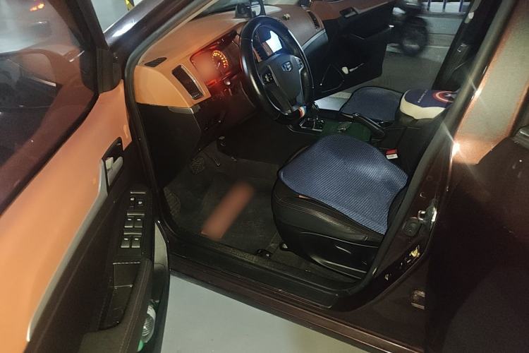 Used Geely Auto Vision 2016 1.5L Automatic Happiness Edition Driver Seat