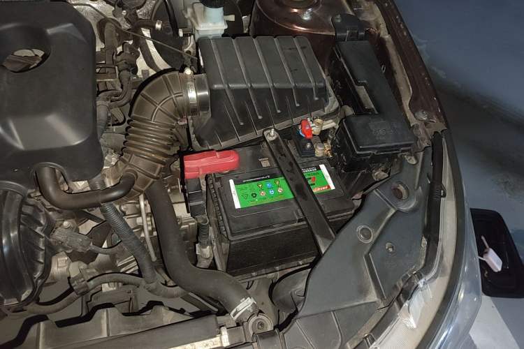 Used Geely Auto Vision 2016 1.5L Automatic Happiness Edition Engine Bay Left