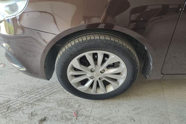 Used Geely Auto Vision 2016 1.5L Manual Happiness Edition Exterior 1