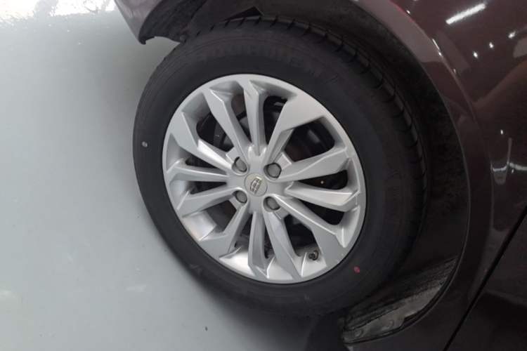 Used Geely Auto Vision 2016 1.5L Automatic Happiness Edition Exterior 5