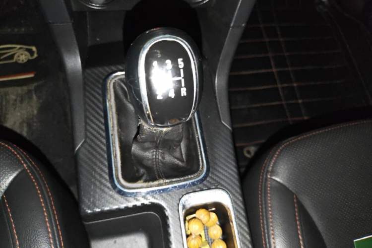 Used Geely Auto Vision 2016 1.5L Manual Happiness Edition Gear Lever