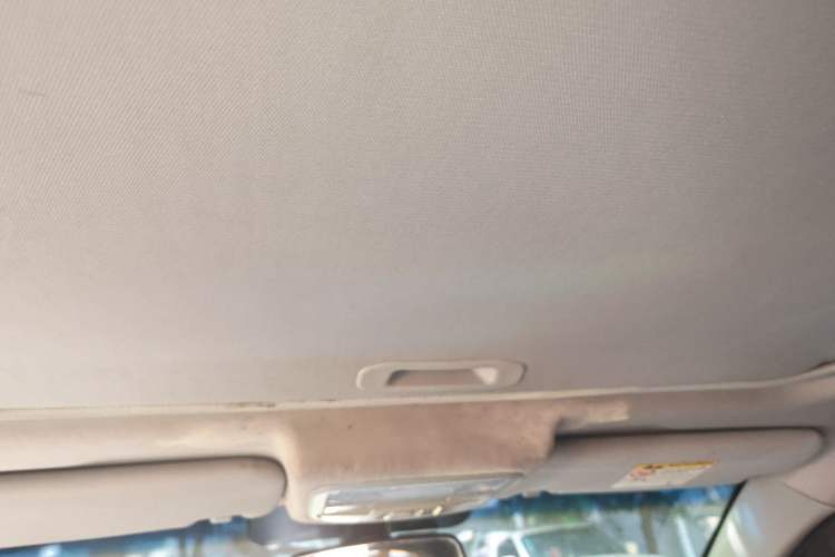 Used Geely Auto Vision 2016 1.5L Automatic Happiness Edition Headliner