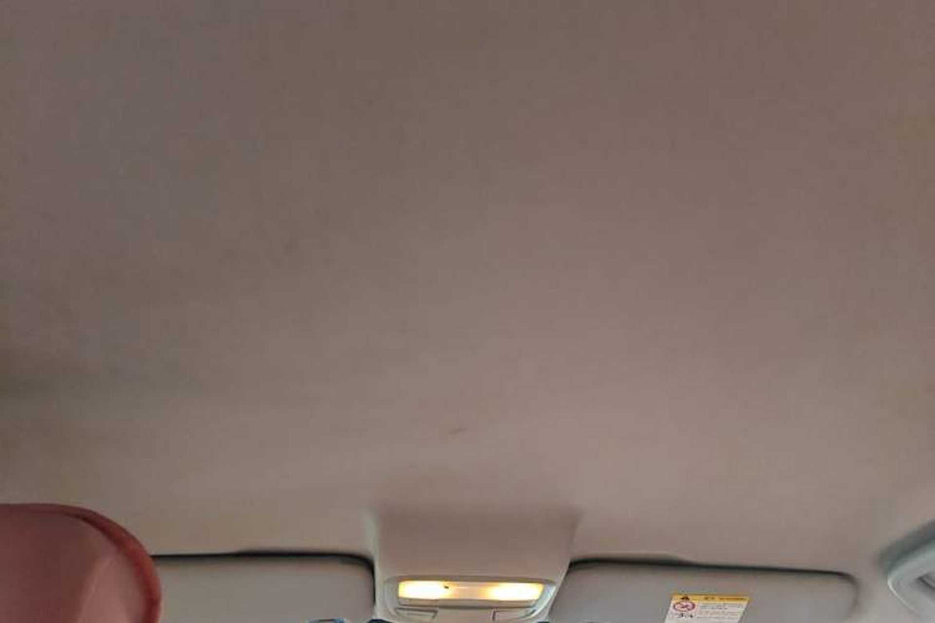 Used Geely Auto Vision 2016 1.5L Automatic Happiness Edition Headliner