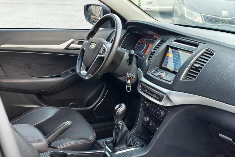 Used Geely Auto Vision 2016 1.5L Manual Happiness Edition Interior 4