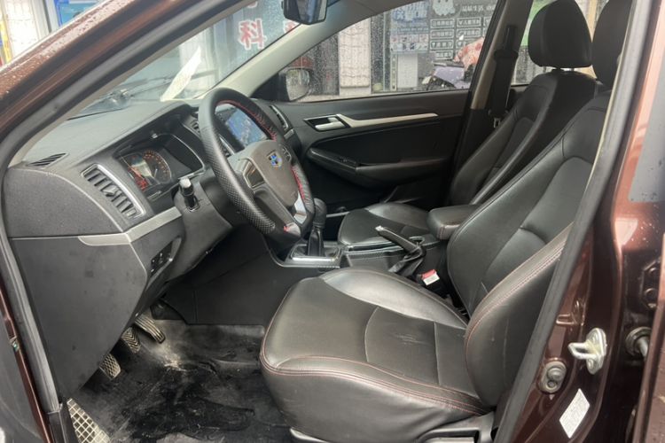 Used Geely Auto Vision 2016 1.5L Manual Happiness Edition Interior 5